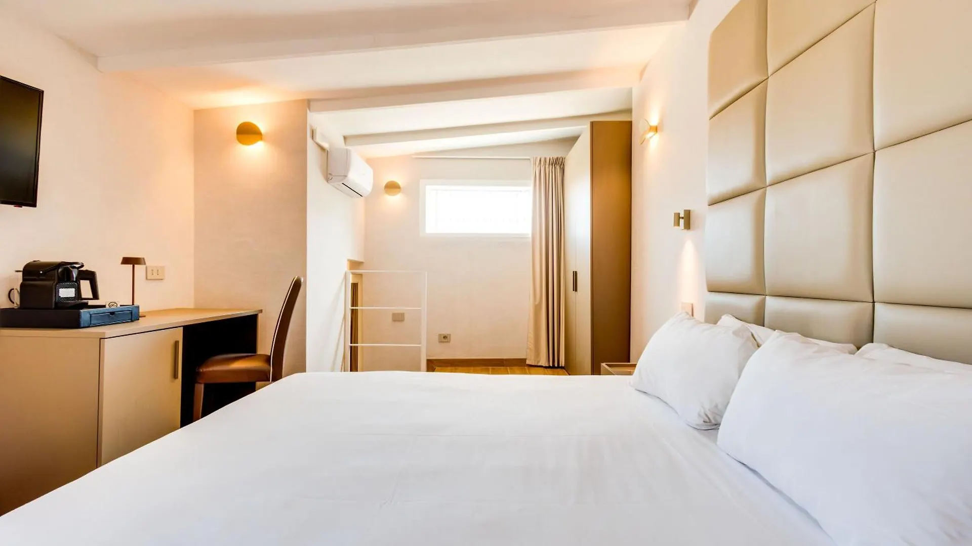 Relais Badoer Bed & Breakfast Rome